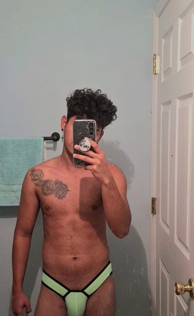 miguel_vera from stripchat