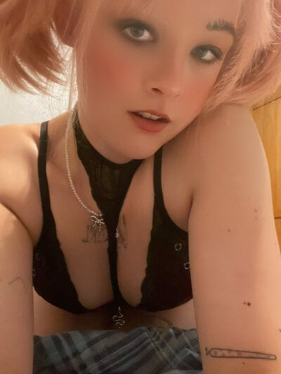 Itzz_lolareign