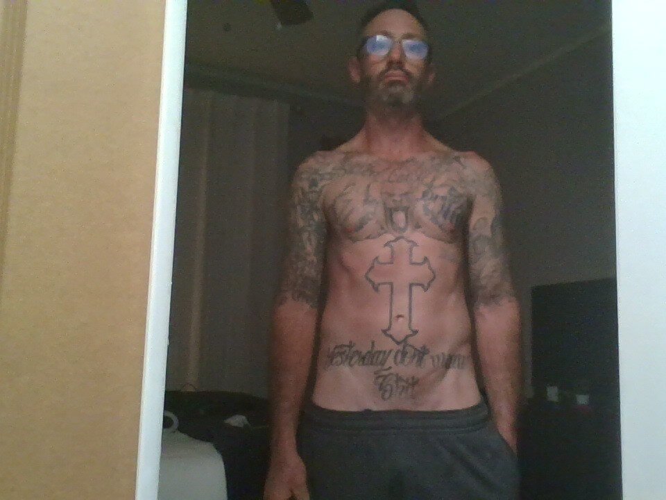 drew873's Offline XXX Chat