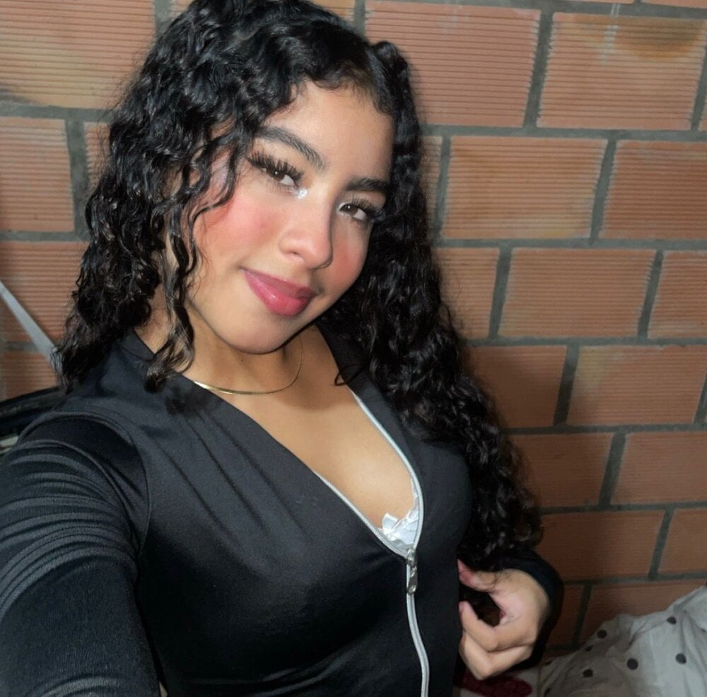 Sexy_party69 Chat XXX Ngoại tuyến