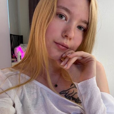 VelvetAnna - Stripchat Teen Glamour Lovense Girl 