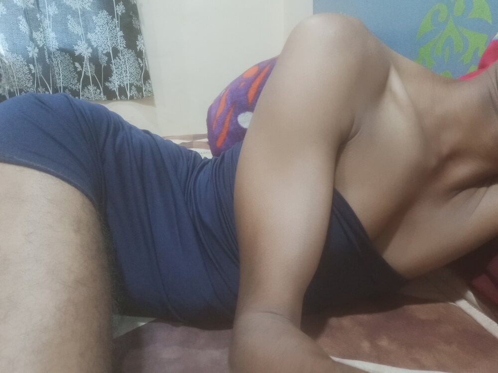 Offline XXX chat Ooh_Boy