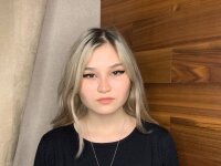 Ava_Evansis' Offline XXX Chat