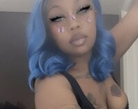 PeachesWithTheCream's Offline Chat Room