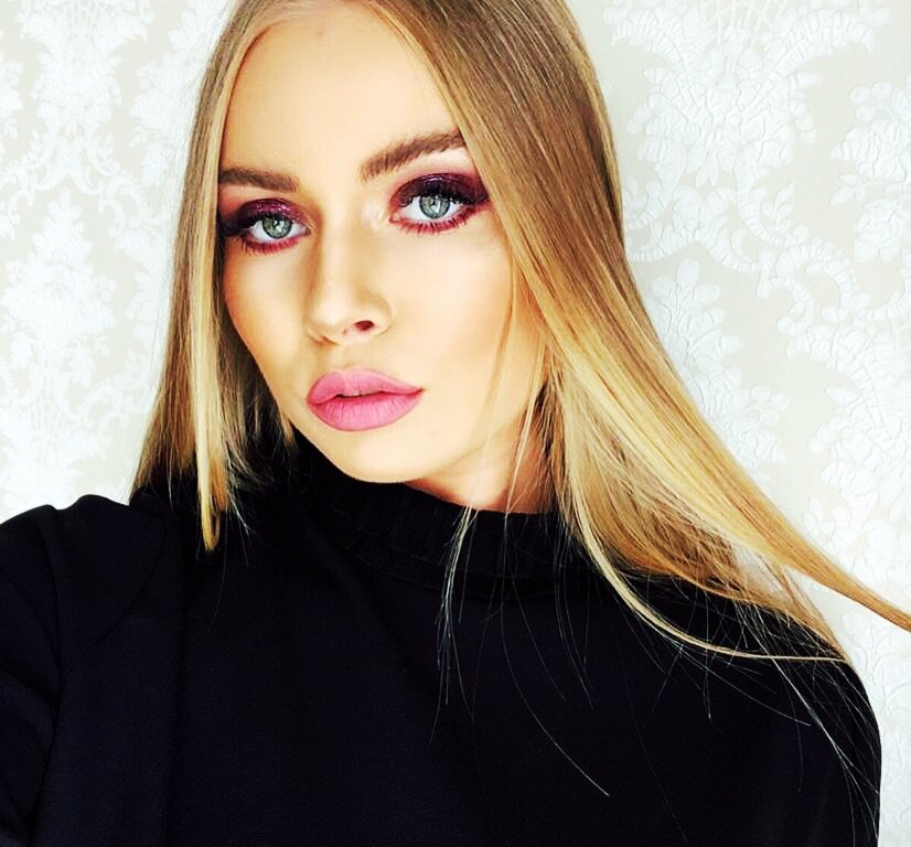 Blondy_Emma 🕗 online stream