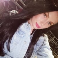 Diana_Pearl's Offline Chat Room