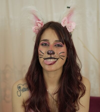 livesex.fan Melothompson livesex profile in grey-hair cams