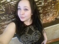 Dee_Goldy's Offline Chat Room