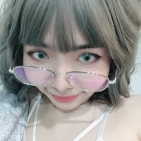 sugarlilsub's Offline Chat Room