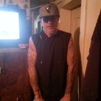hugdick1977's webcam live show
