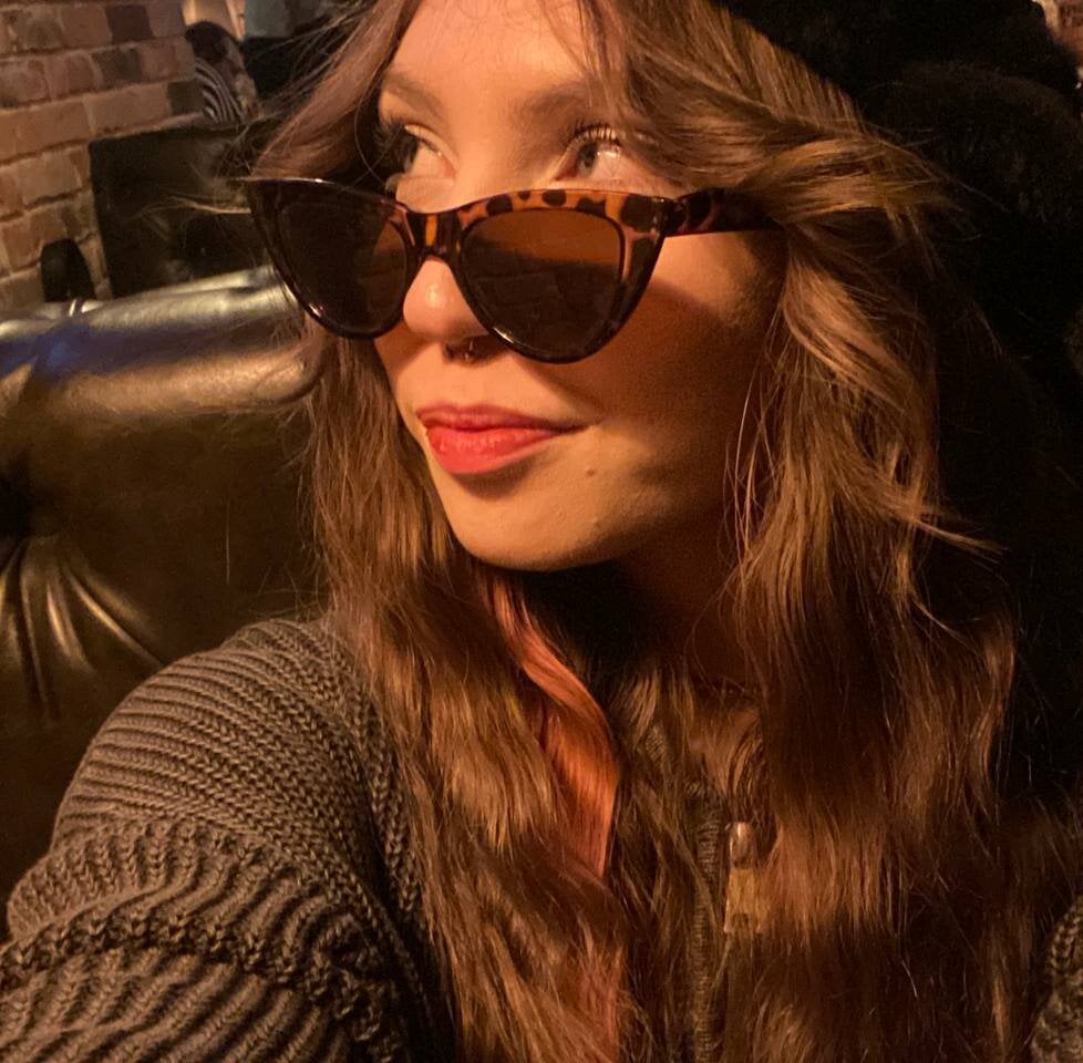 LonelyTati profile