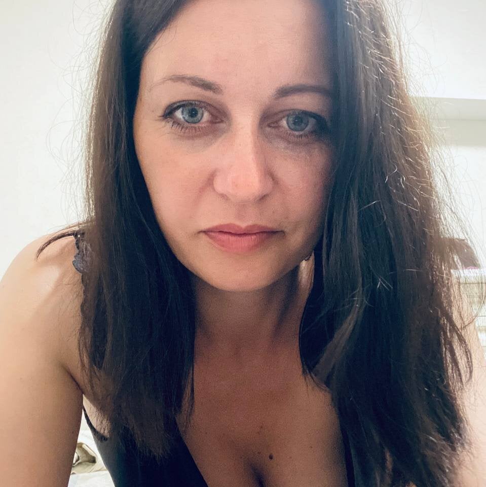 titana999 webcam profile - Tadzhik