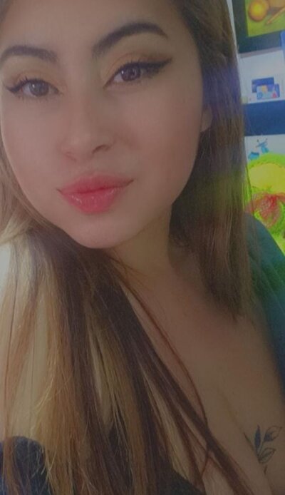 cynthia_mendoza 🙎 naked cam chat