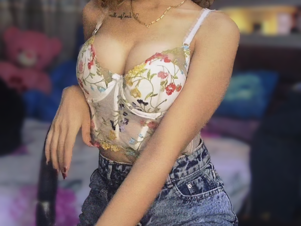 stripchat kritika_shrestha2407 webcam profile pic via free6cams.com