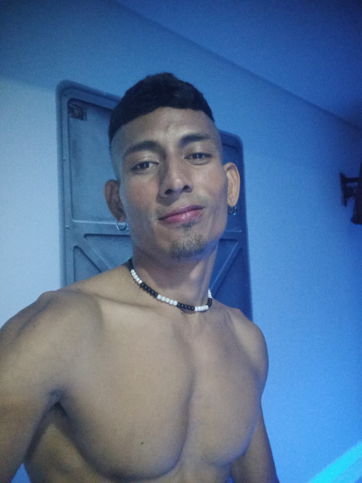 erotic_city_boy