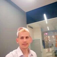Gruesitolargohot offline chatrum