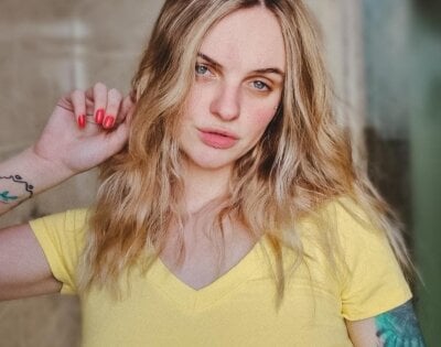 Mivyy - Stripchat Lovense Cam2cam Deepthroat Girl