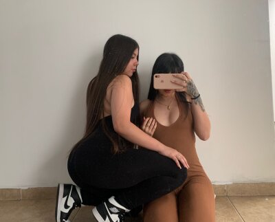 Ashley_and_ariadna - Stripchat Couple 