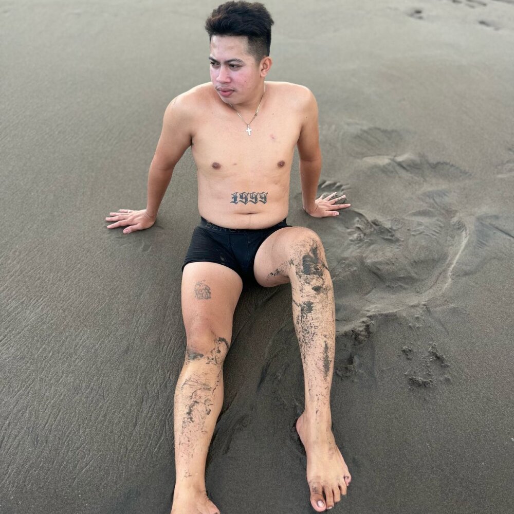 hotgayxx99