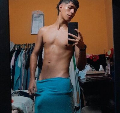 baby_brayan from stripchat