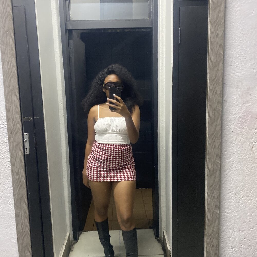 PINKBARBIExx profile