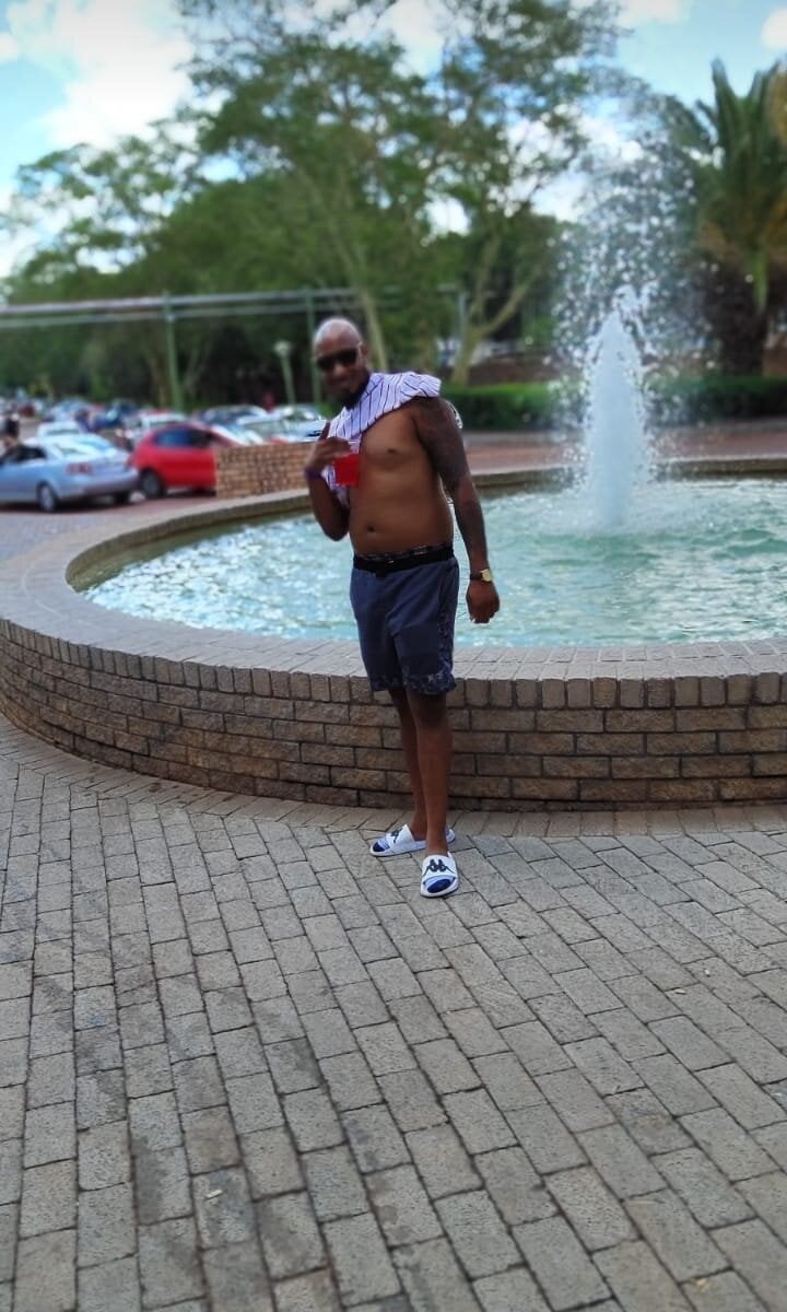 Horny69male's most recent online preview