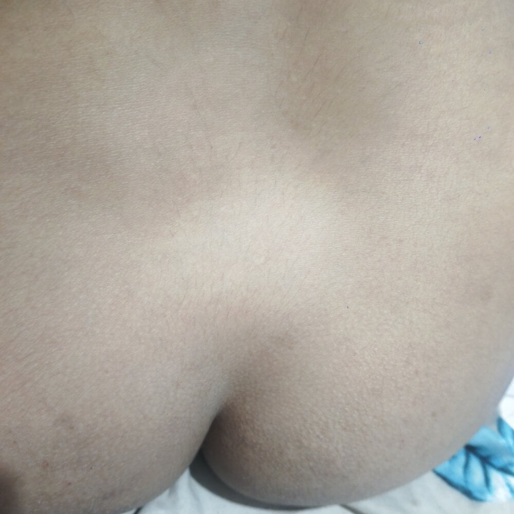 myliveeroticcams.com roshni200 livesex profile in hairy cams