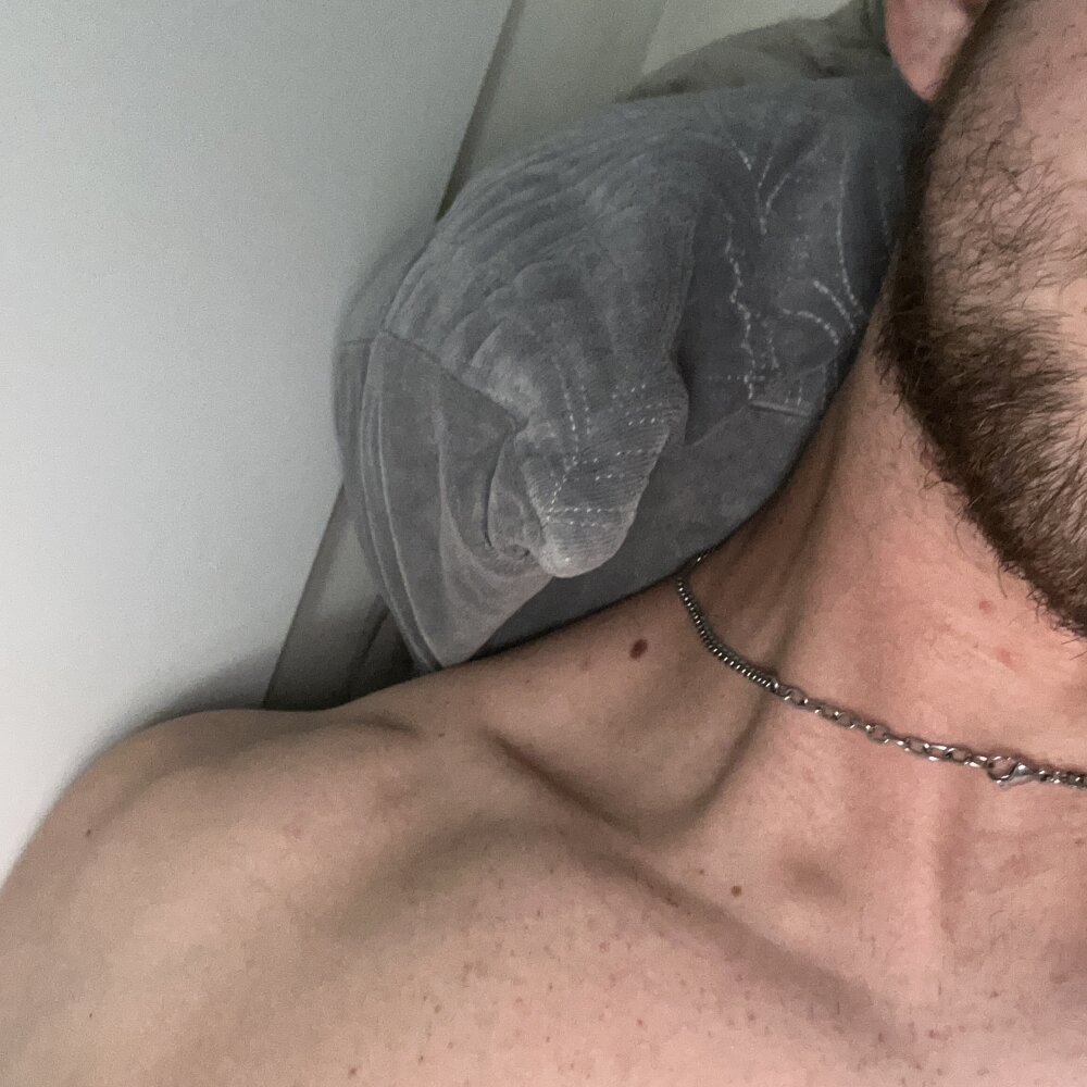 yourdaddy_4real from stripchat