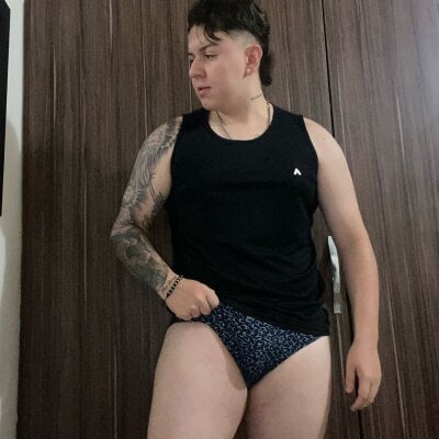 Christian_Medellin - Stripchat Boy 