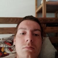 Pindik23322 Webcam Model Profile