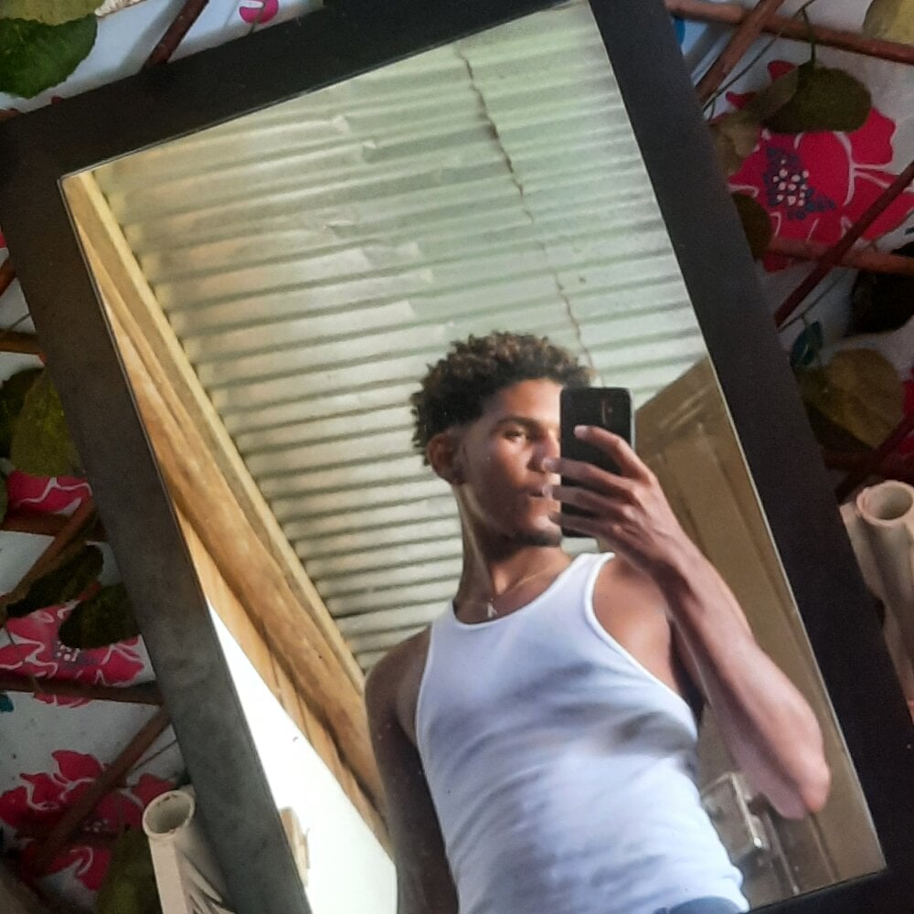 newt06 from stripchat