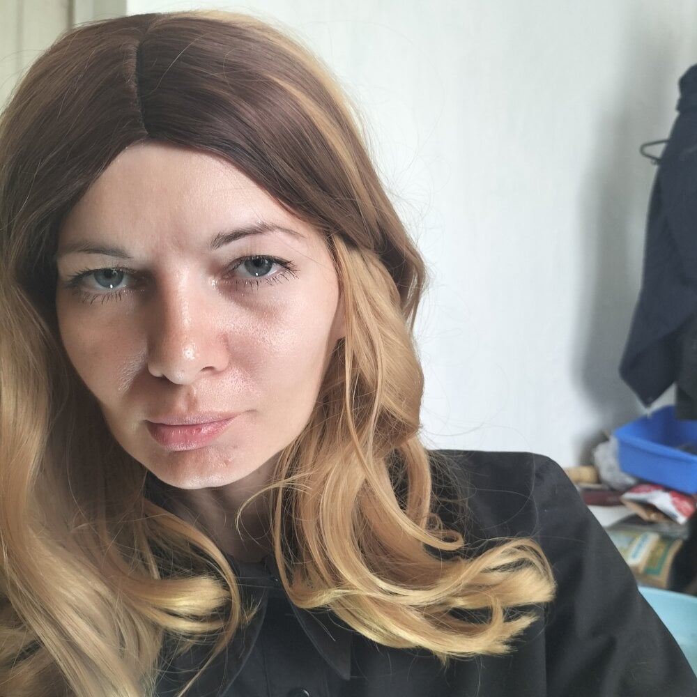 MEllSE2 Chat XXX offline