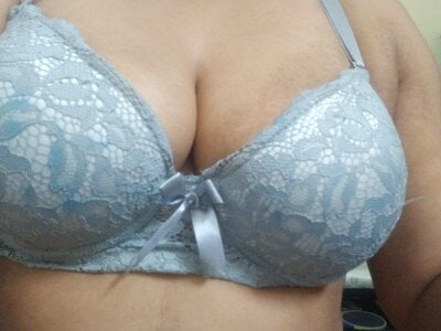 Anamika_desi
