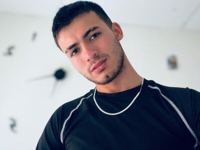 AlexanderFire1 Male Spanishspeaking Cam Naked