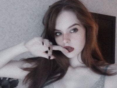 julialostcontrol 💯 adult cam chat