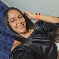 abrilsexyxx69's Offline Chat Room