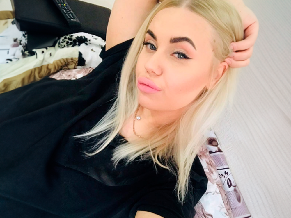 xxAlexaVibes profile