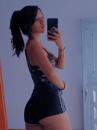 hanna_party1's Offline XXX Chat