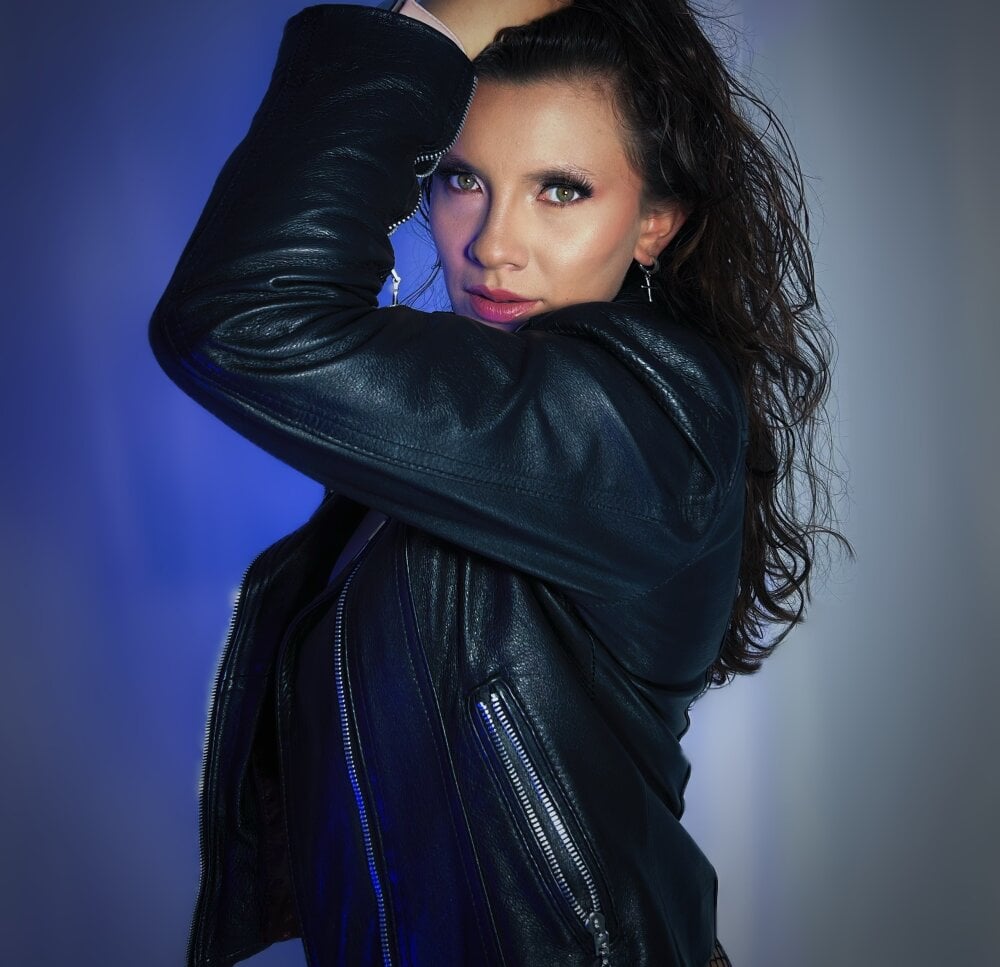 karlamorris_ profile