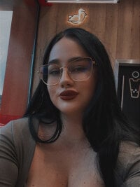 curvybabe7's webcam live show