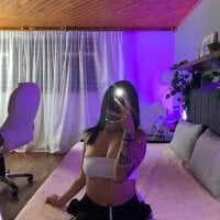 Mariana_pinkkk_'s Live Sex Cam Show