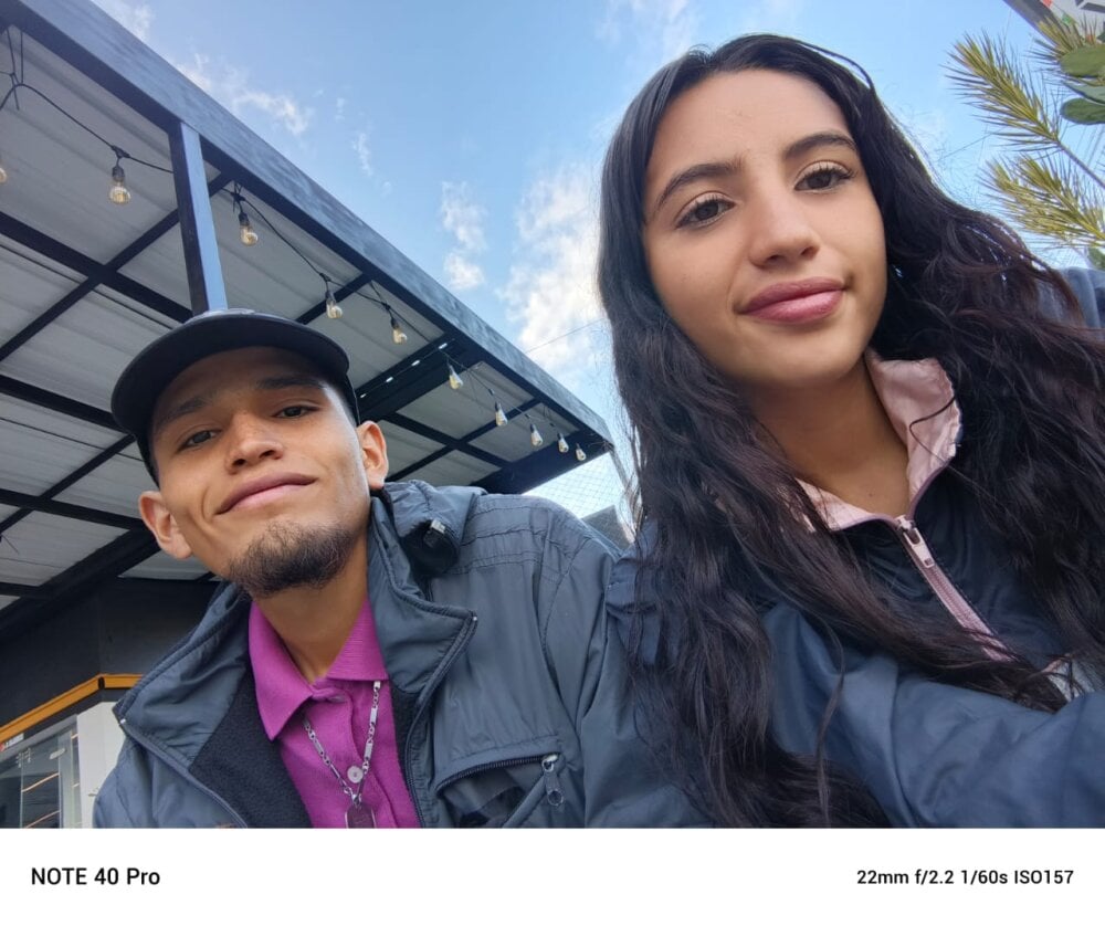 roxy_x_lucas' Offline XXX Chat