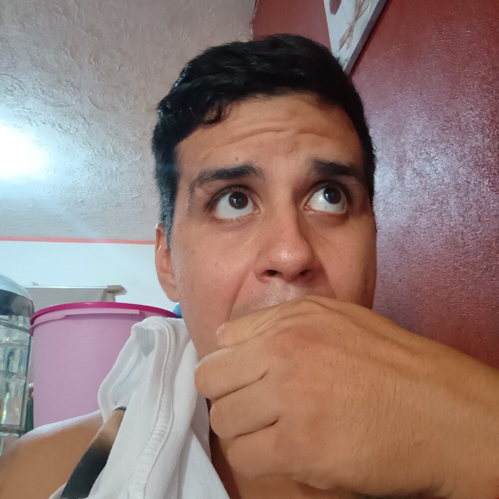 SemisoftElbow561's Offline XXX Chat