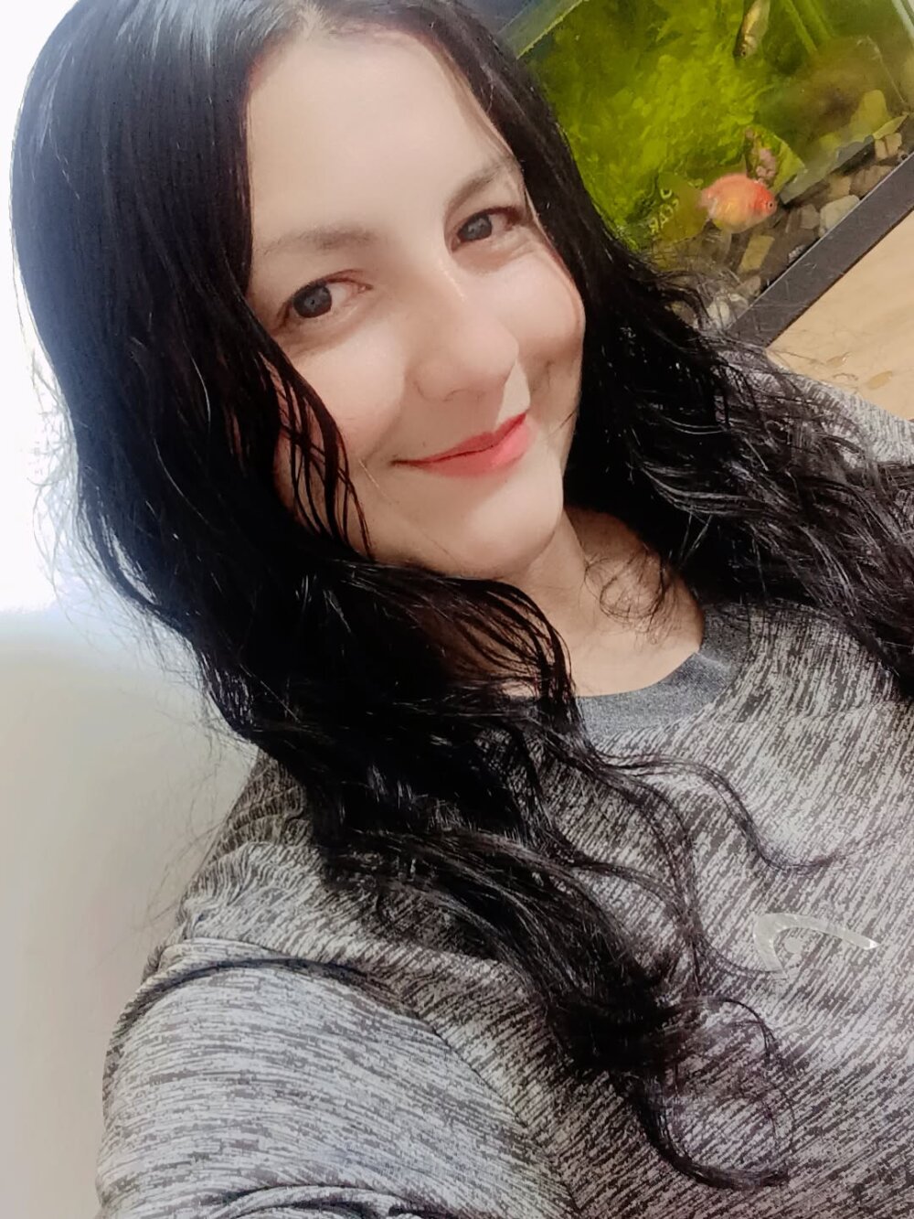 myliveeroticcams.com lolitahot26 livesex profile in straight cams