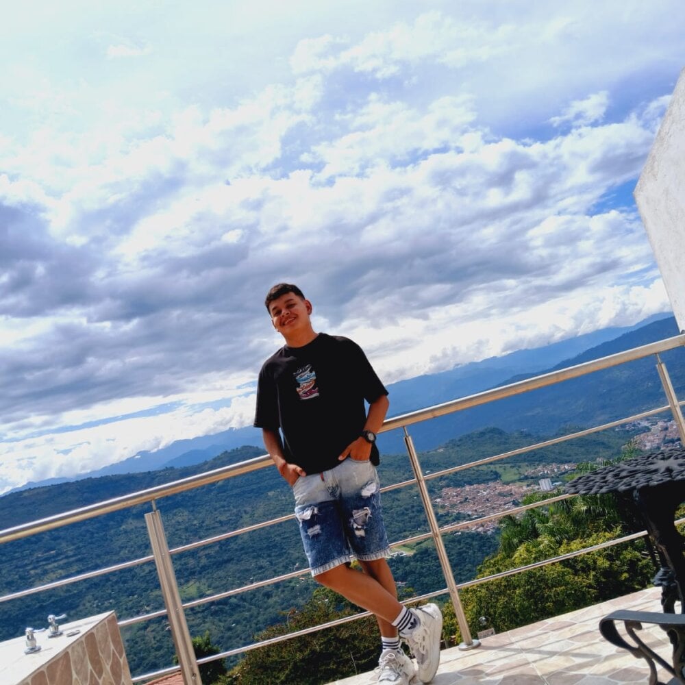 Hades_Thomson profile