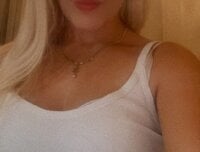 simiraaa_06's Offline XXX Chat