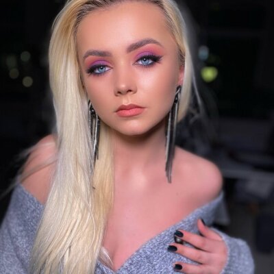 SofiBloom1 💰 free sex cam