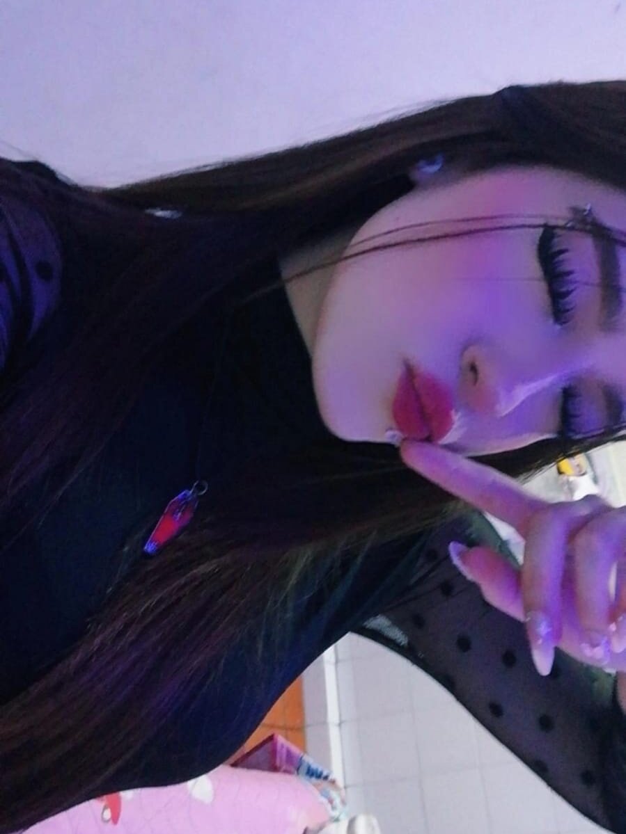 Victoria__doll: συνομιλία ΧΧΧ εκτός σύνδεσης