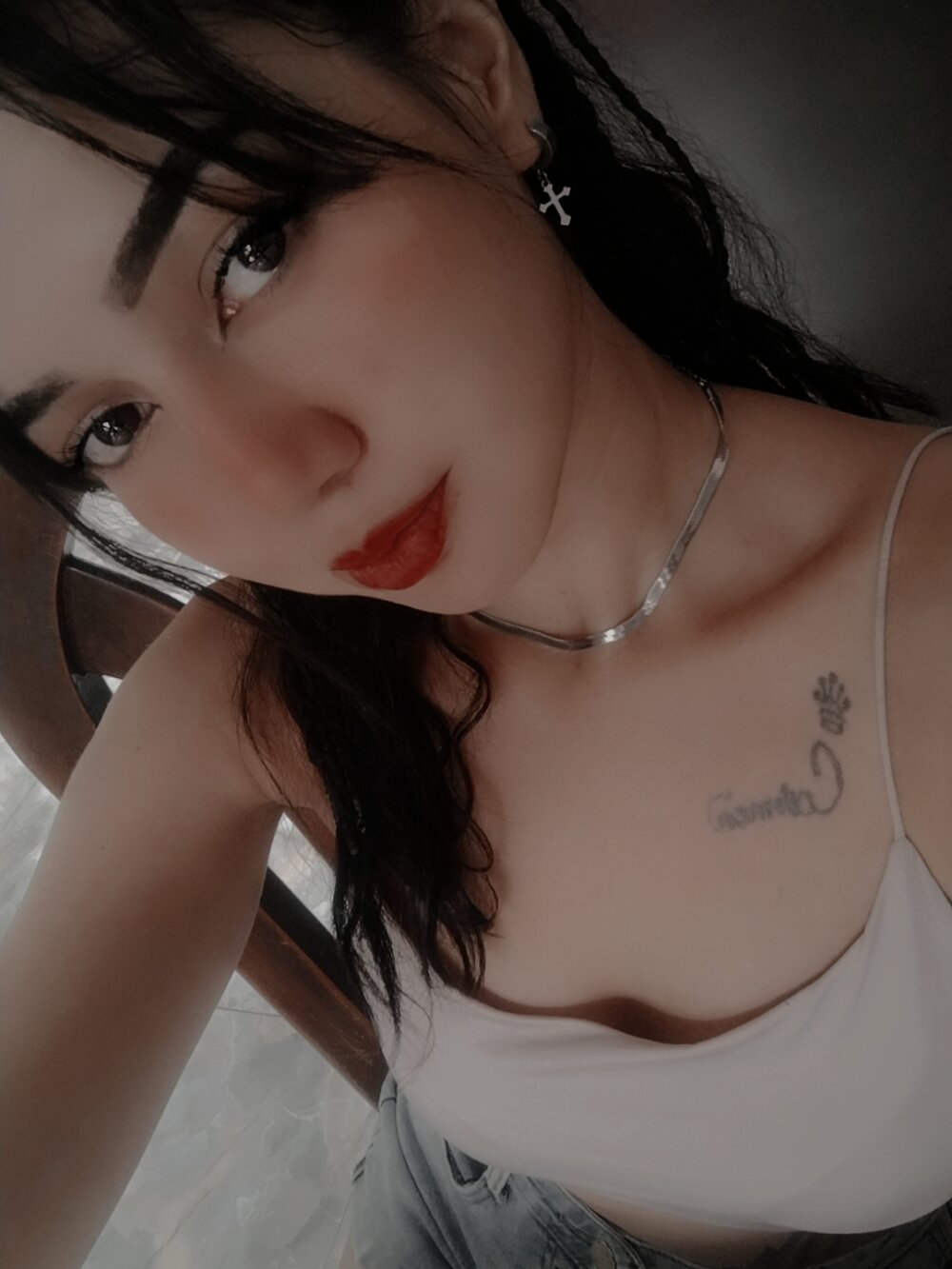 Live sex webcam photo for Selene_16 #290100577