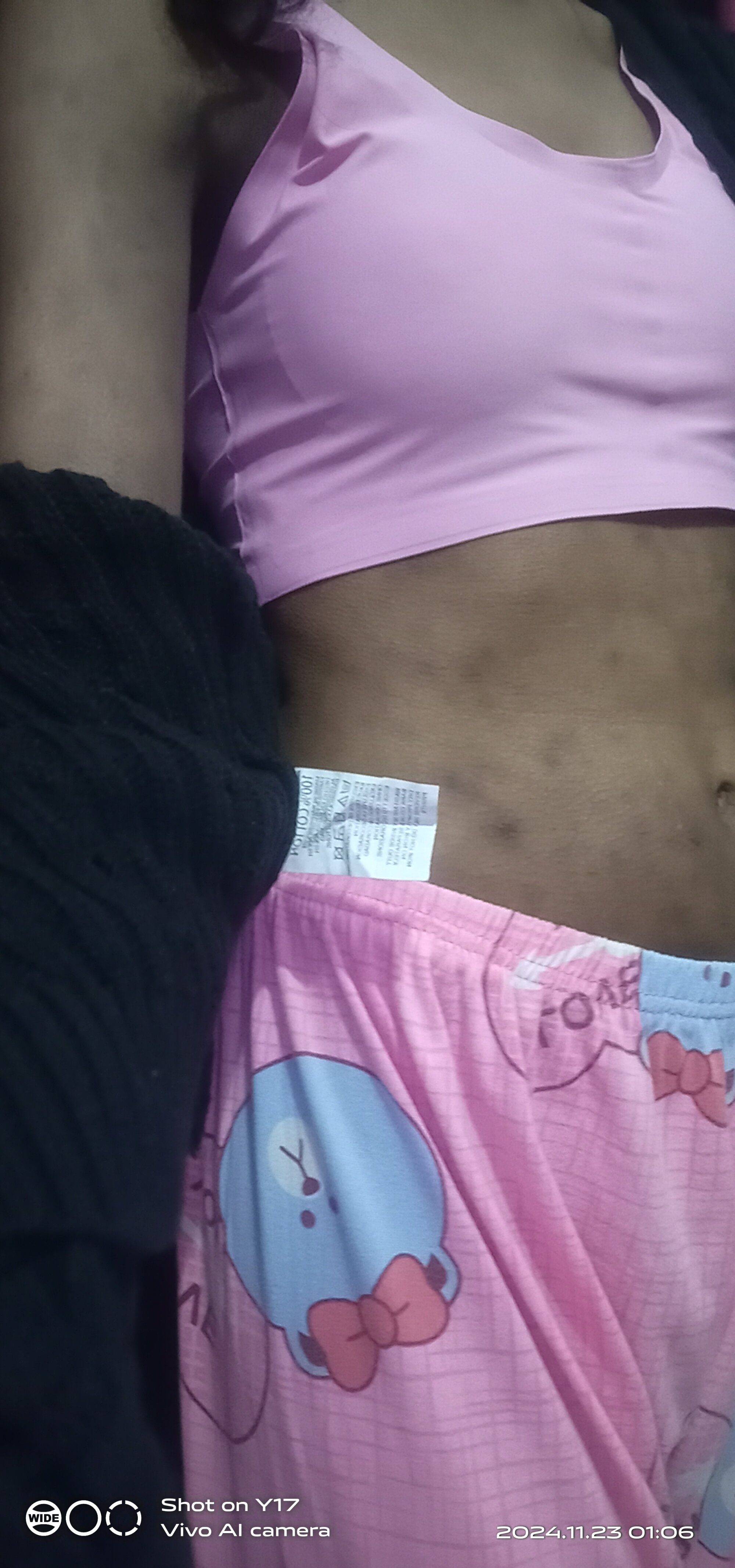 garil_hot76